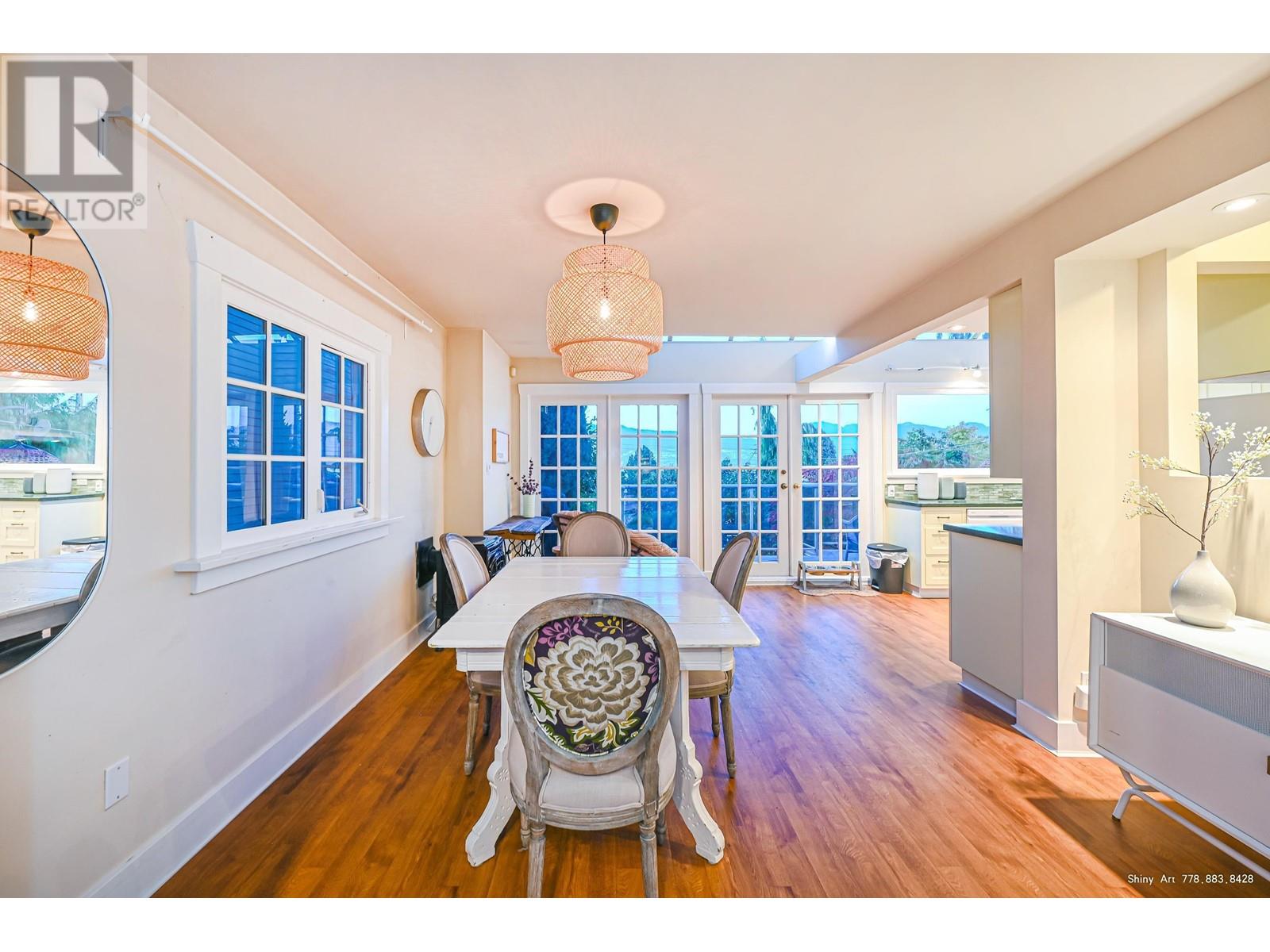 3981 W 11TH AVENUE, Vancouver