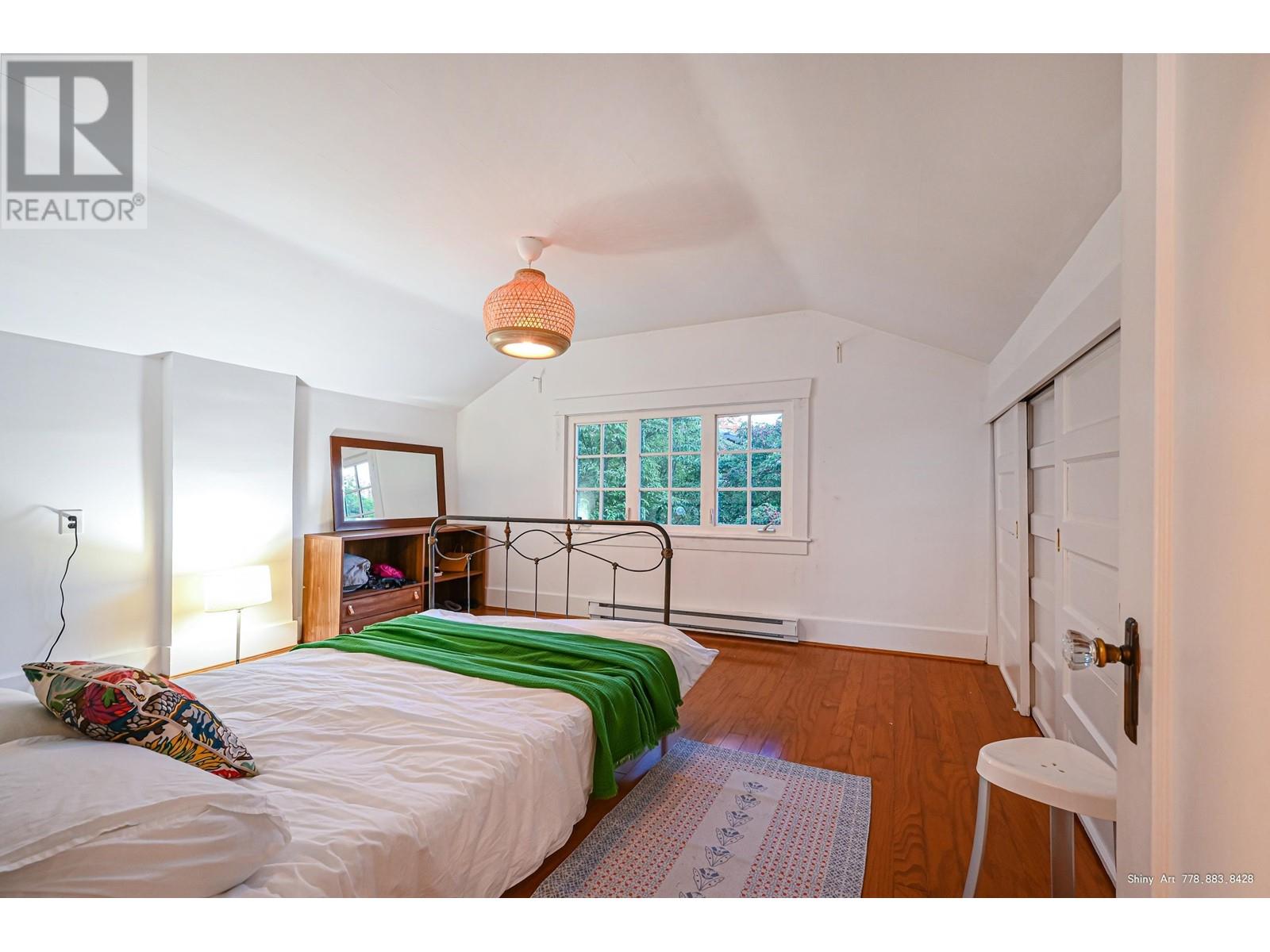 3981 W 11TH AVENUE, Vancouver