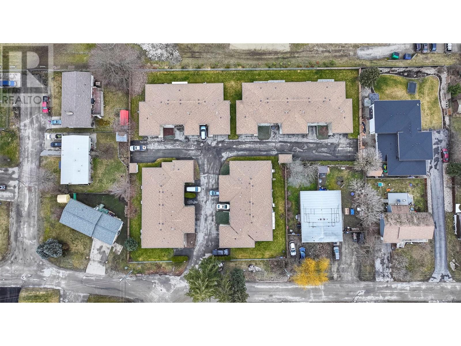 2 501 Kildonan Avenue, Enderby