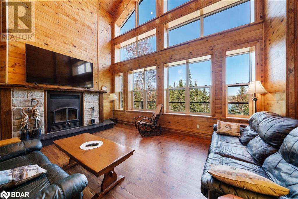 Photo 9 of 390 Pinegrove Road, Perry ON