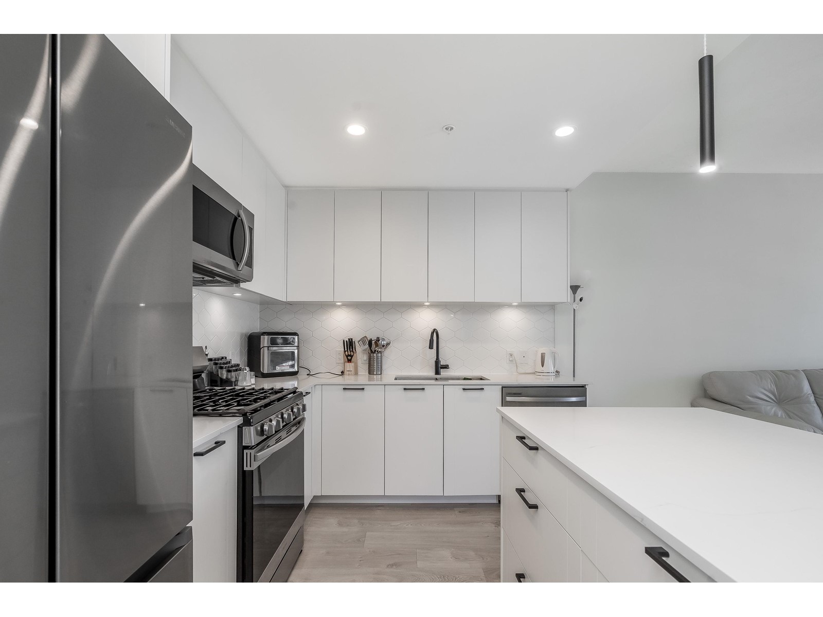Photo 8 of 609 8379 201 Street, Langley BC