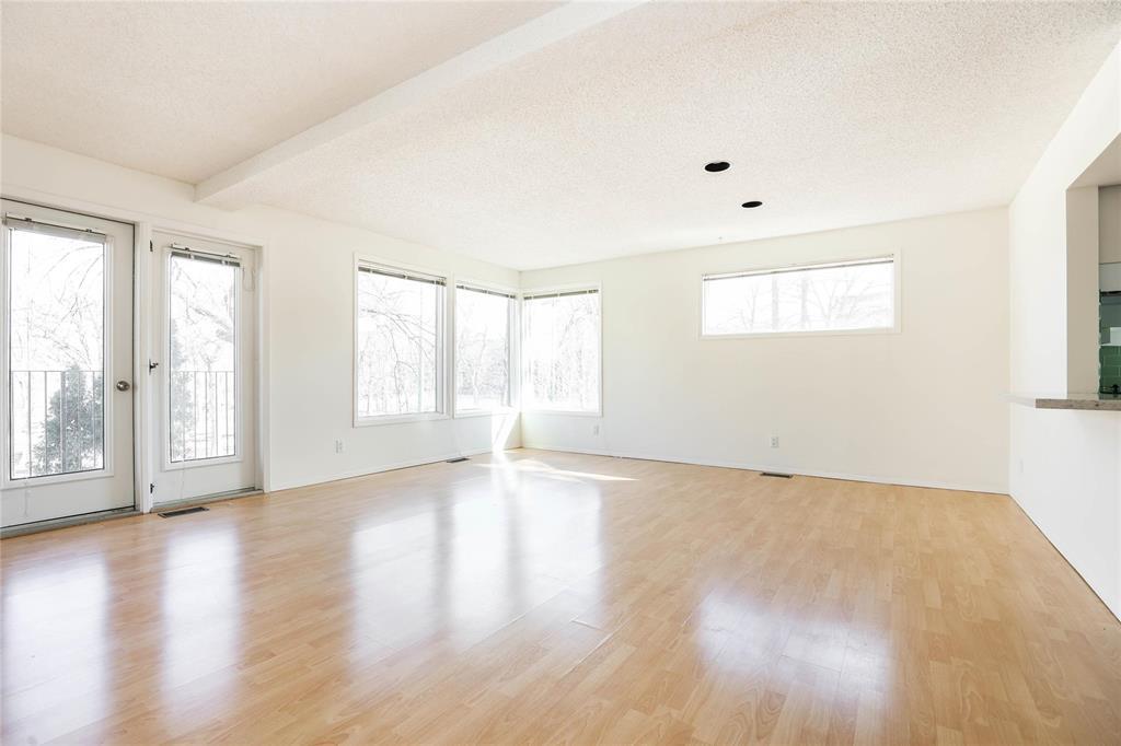 Photo 12 of 2 332 River Avenue, Winnipeg MB