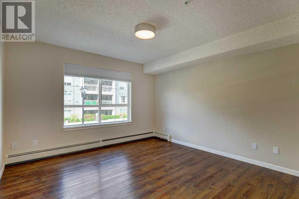 Single Family House for Sale in   Richard Court SW Lincoln Park Calgary 