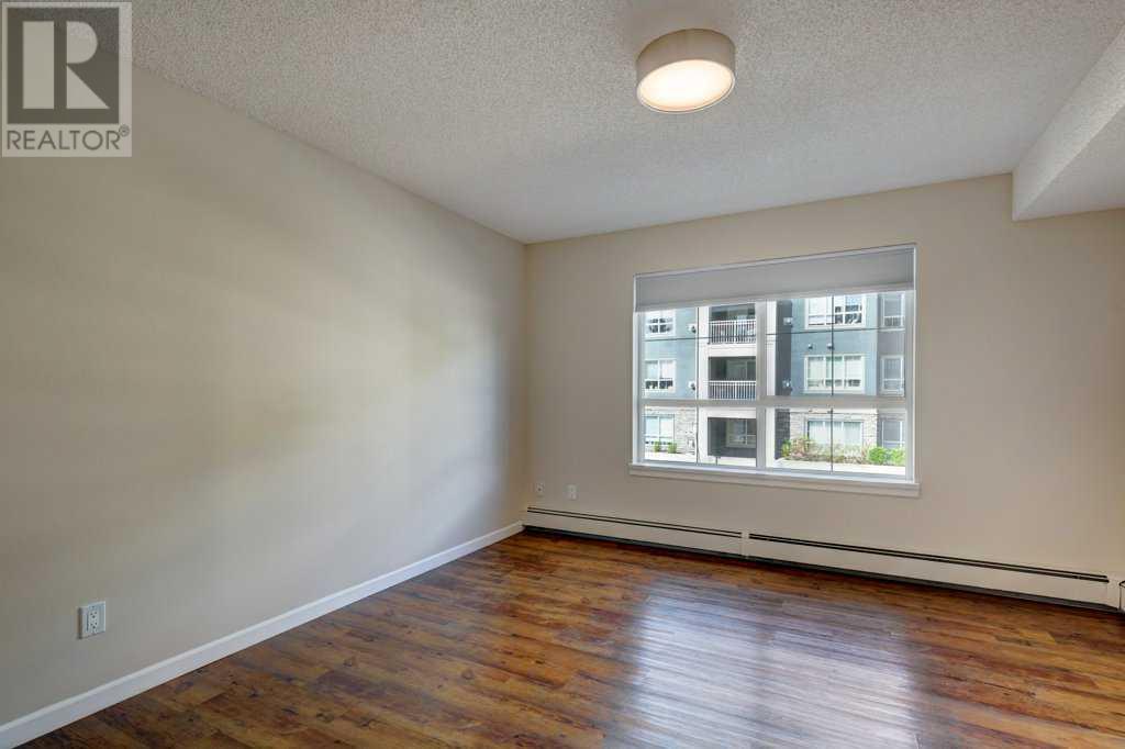 Single Family House for Sale in   Richard Court SW Lincoln Park Calgary 