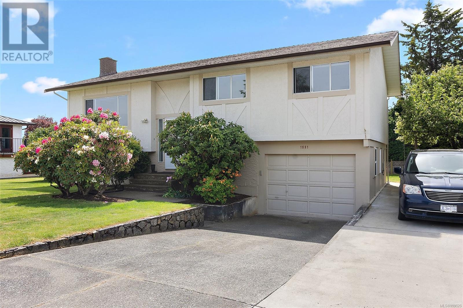  1881 Seaboard Crescent, Central Saanich
