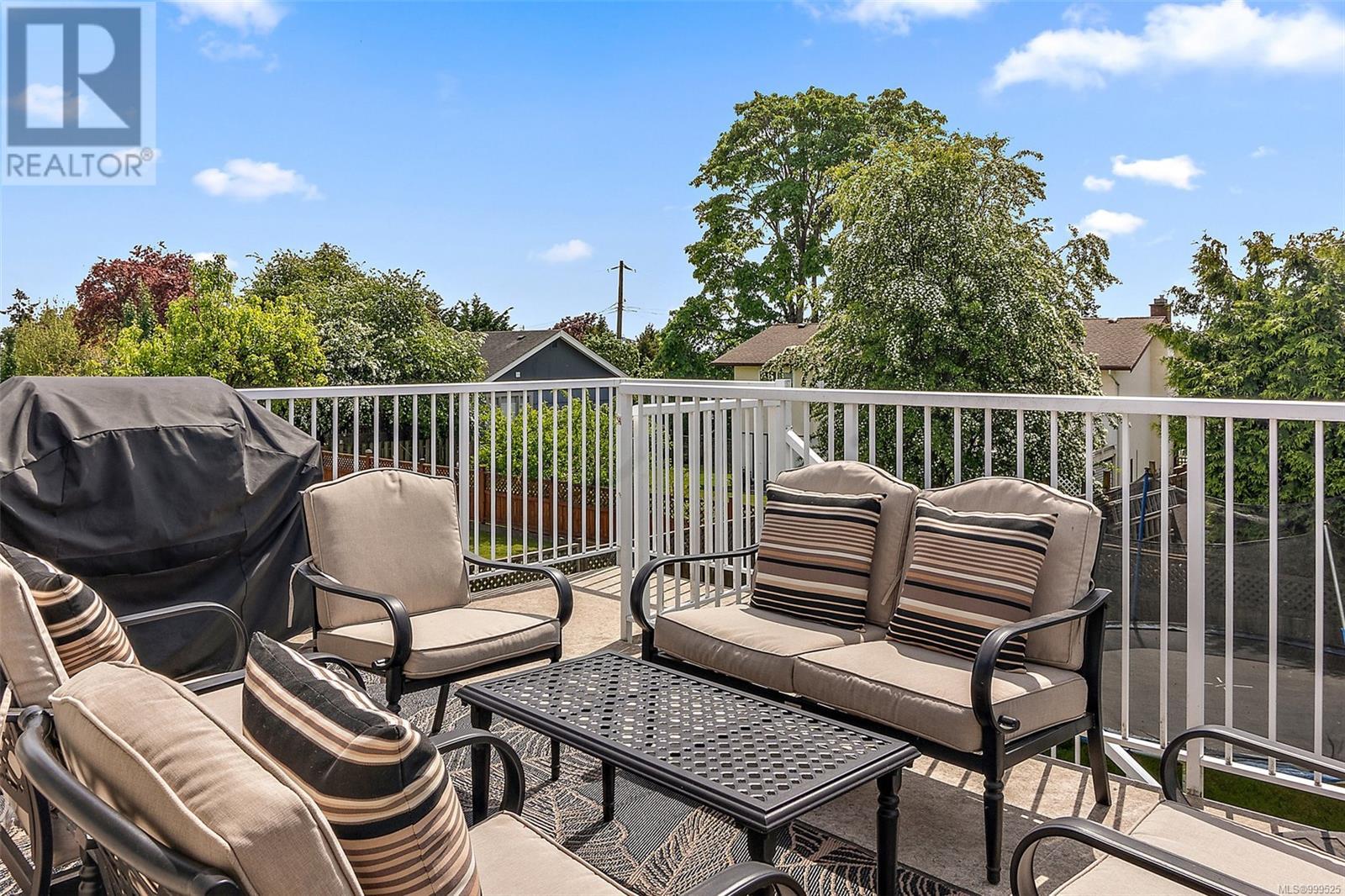 1881 Seaboard Crescent, Central Saanich