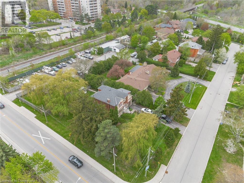 Photo 18 of 262 270 276 Hixon Road, Hamilton ON