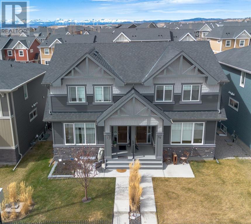 55 Sunrise Way, Cochrane, Alberta