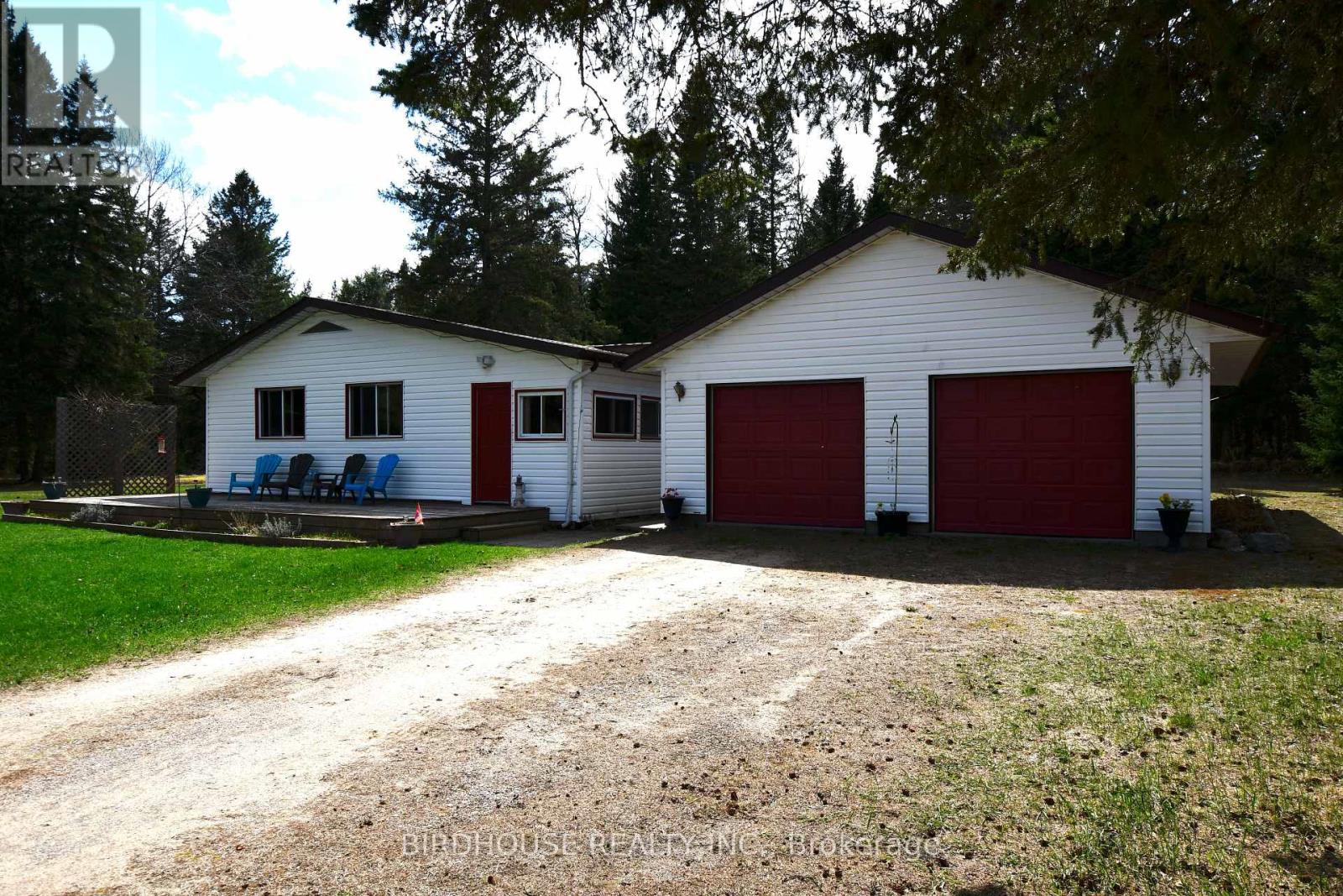 Photo 25 of 1084 South Algonquin Road, Dysart Et Al ON