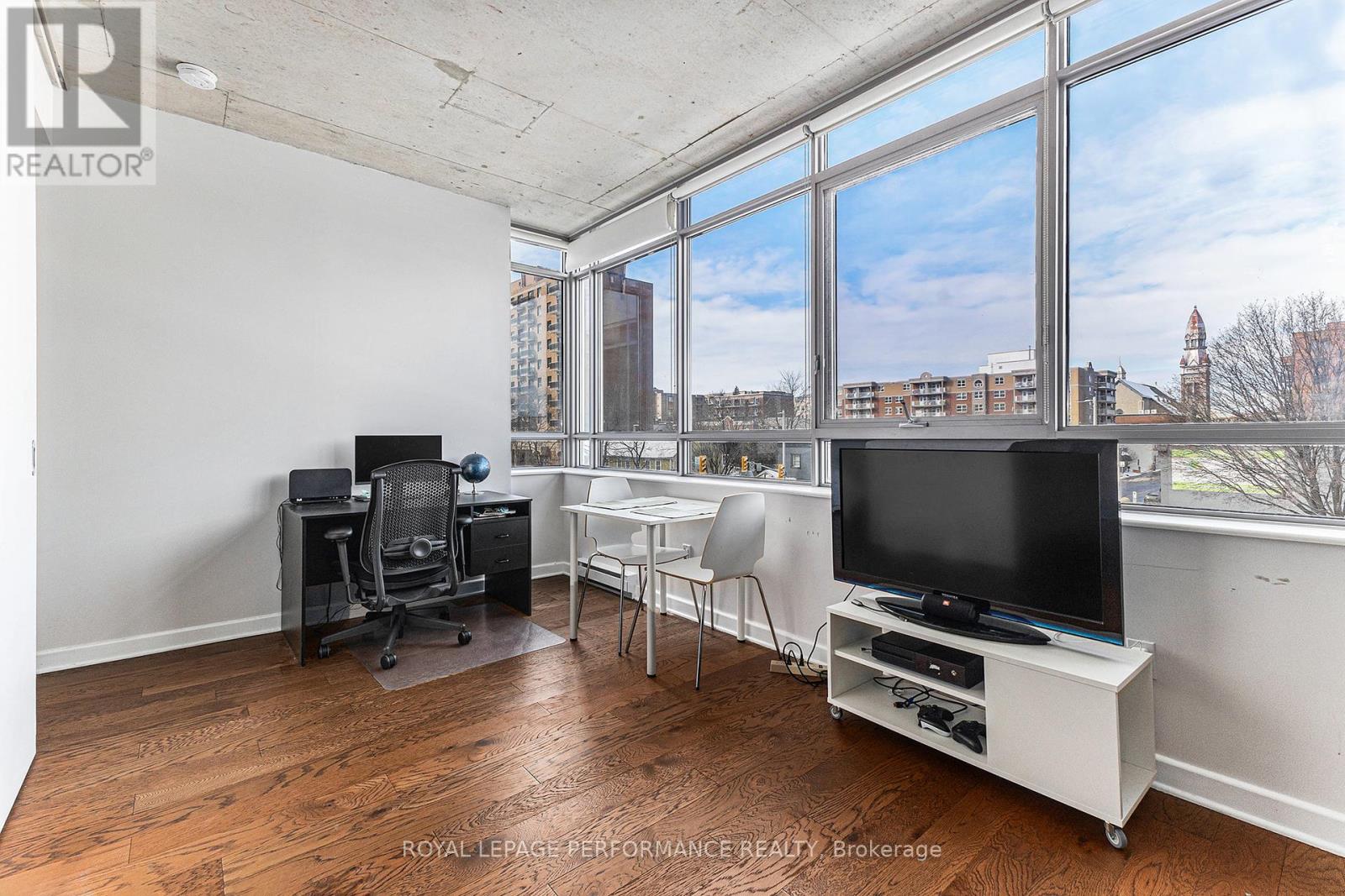 Photo 28 of 302 180 York Street, Ottawa ON