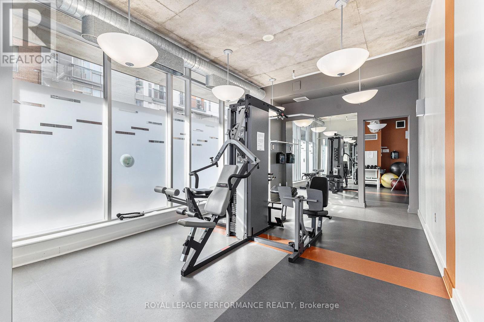 Photo 17 of 302 180 York Street, Ottawa ON