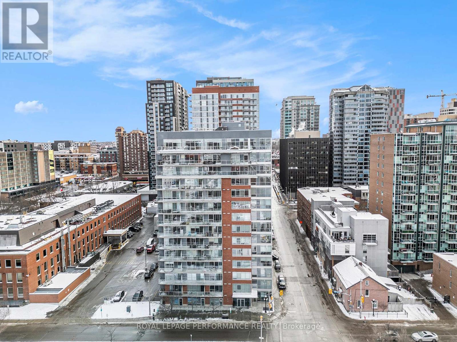 Photo 19 of 302 180 York Street, Ottawa ON