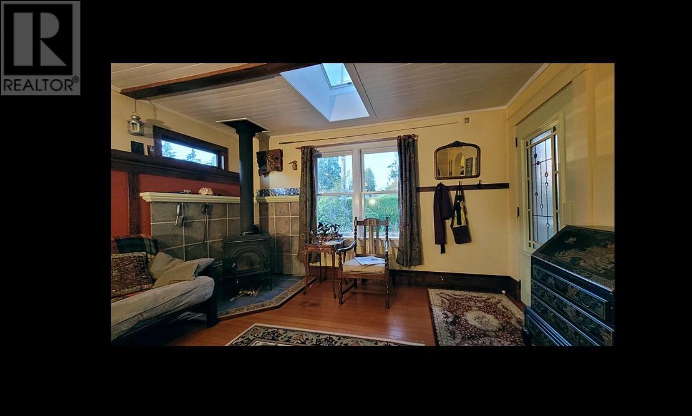 Photo 25 of 20530 Westfield Avenue, Maple Ridge BC