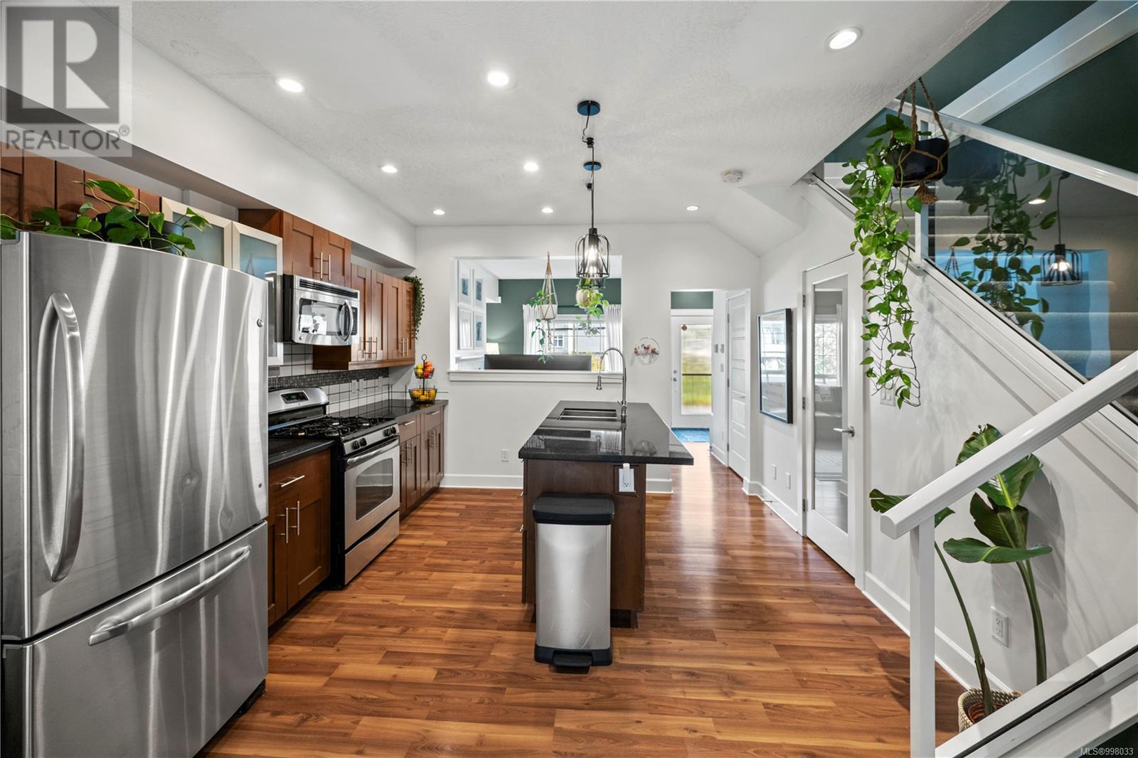 Photo 9 of 203 785 Station Ave, Langford BC