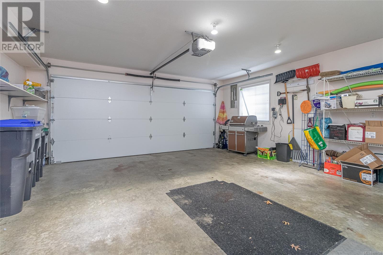 639 Eagle Tree Close, Parksville real estate listing 999706