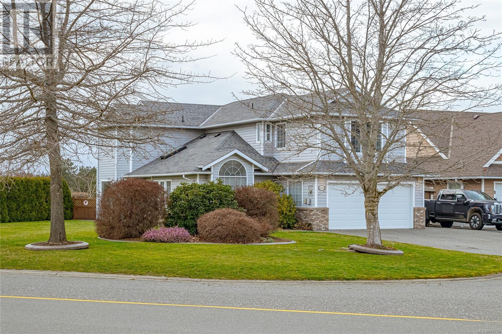 639 Eagle Tree Close, Parksville real estate listing 999706