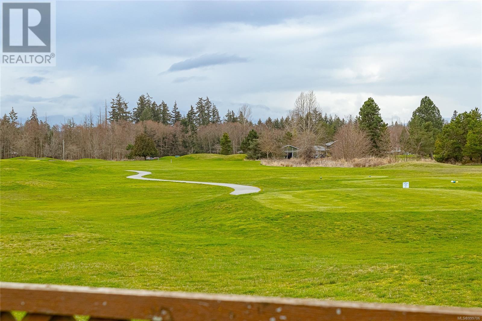639 Eagle Tree Close, Parksville real estate listing 999706