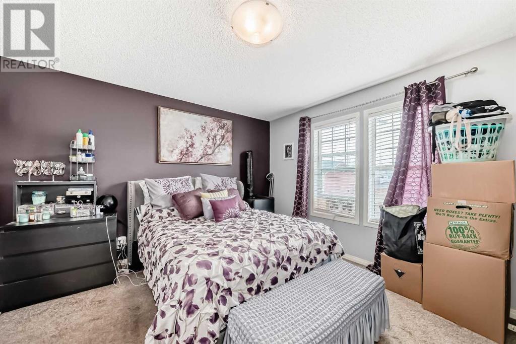 Single Family House for Sale in  New Brighton Grove SE New Brighton Calgary 