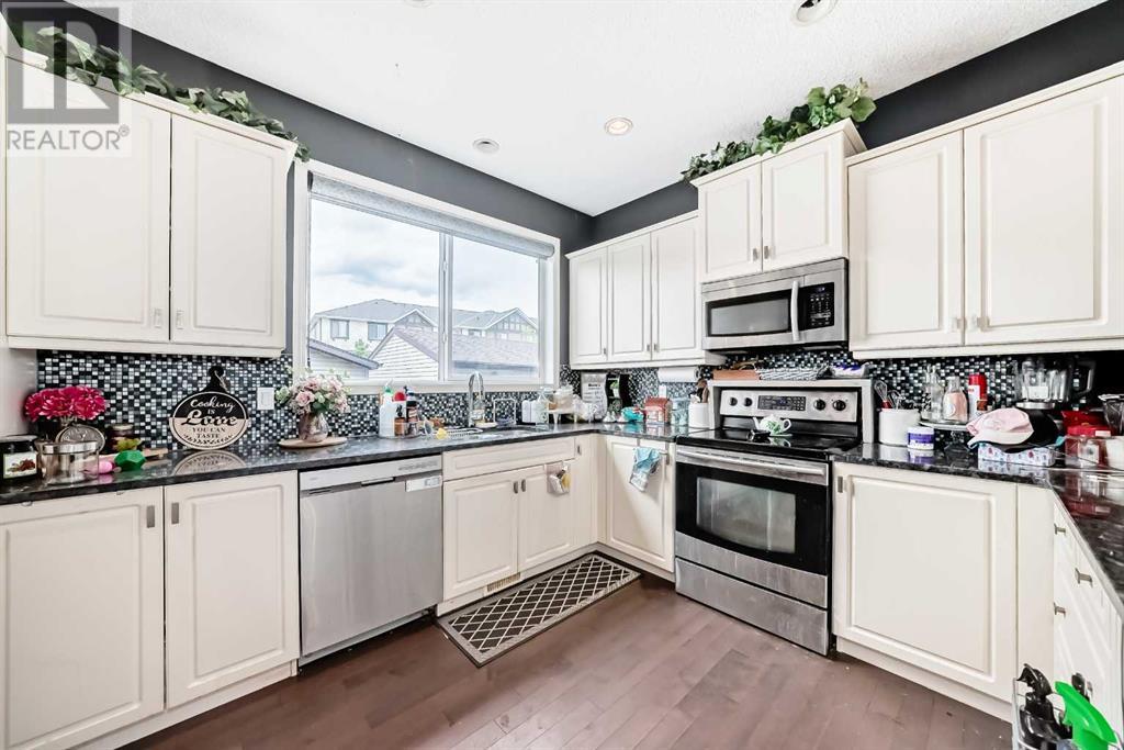 Single Family House for Sale in  New Brighton Grove SE New Brighton Calgary 