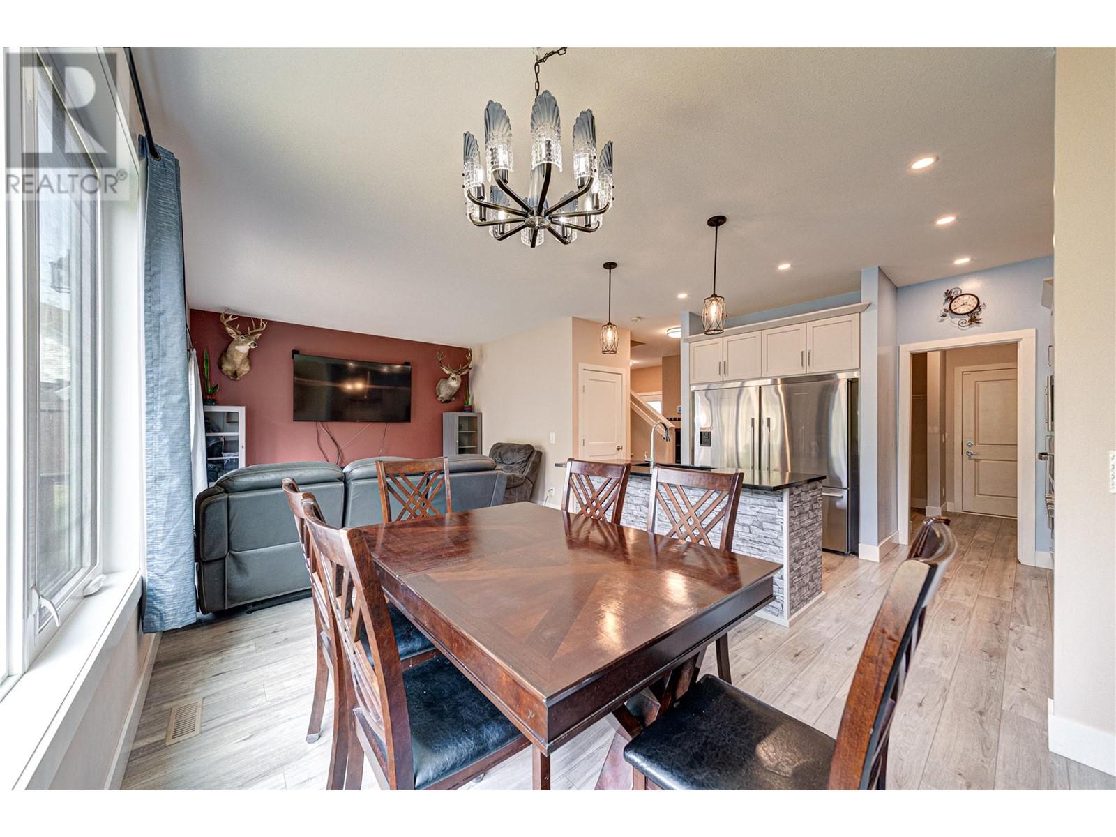 1317 CHERRYWOOD Boulevard, Sparwood