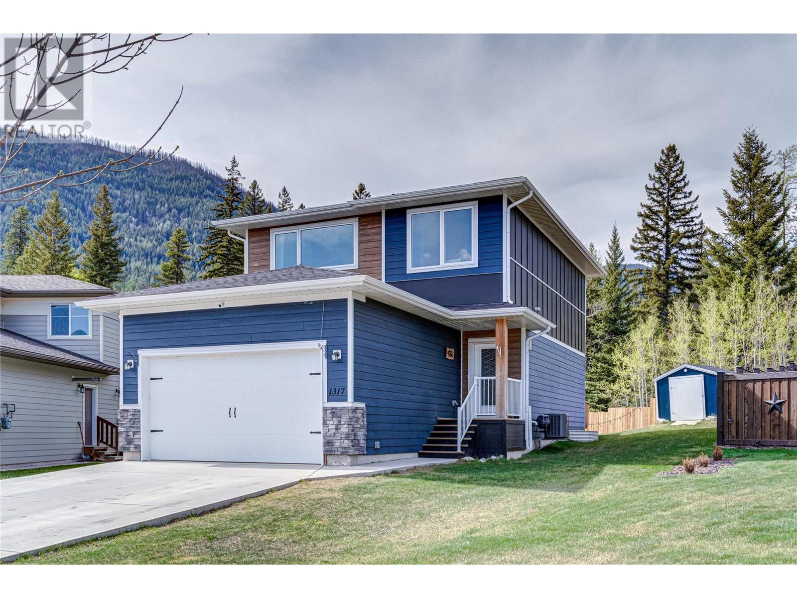 1317 CHERRYWOOD Boulevard, Sparwood