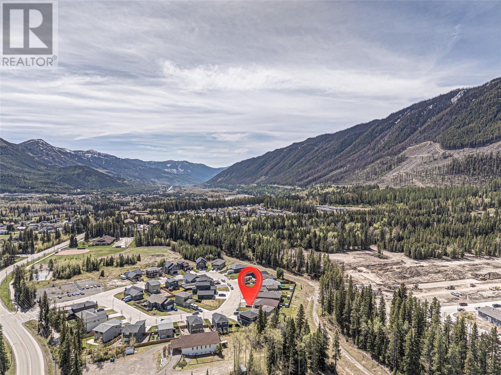 1317 CHERRYWOOD Boulevard, Sparwood
