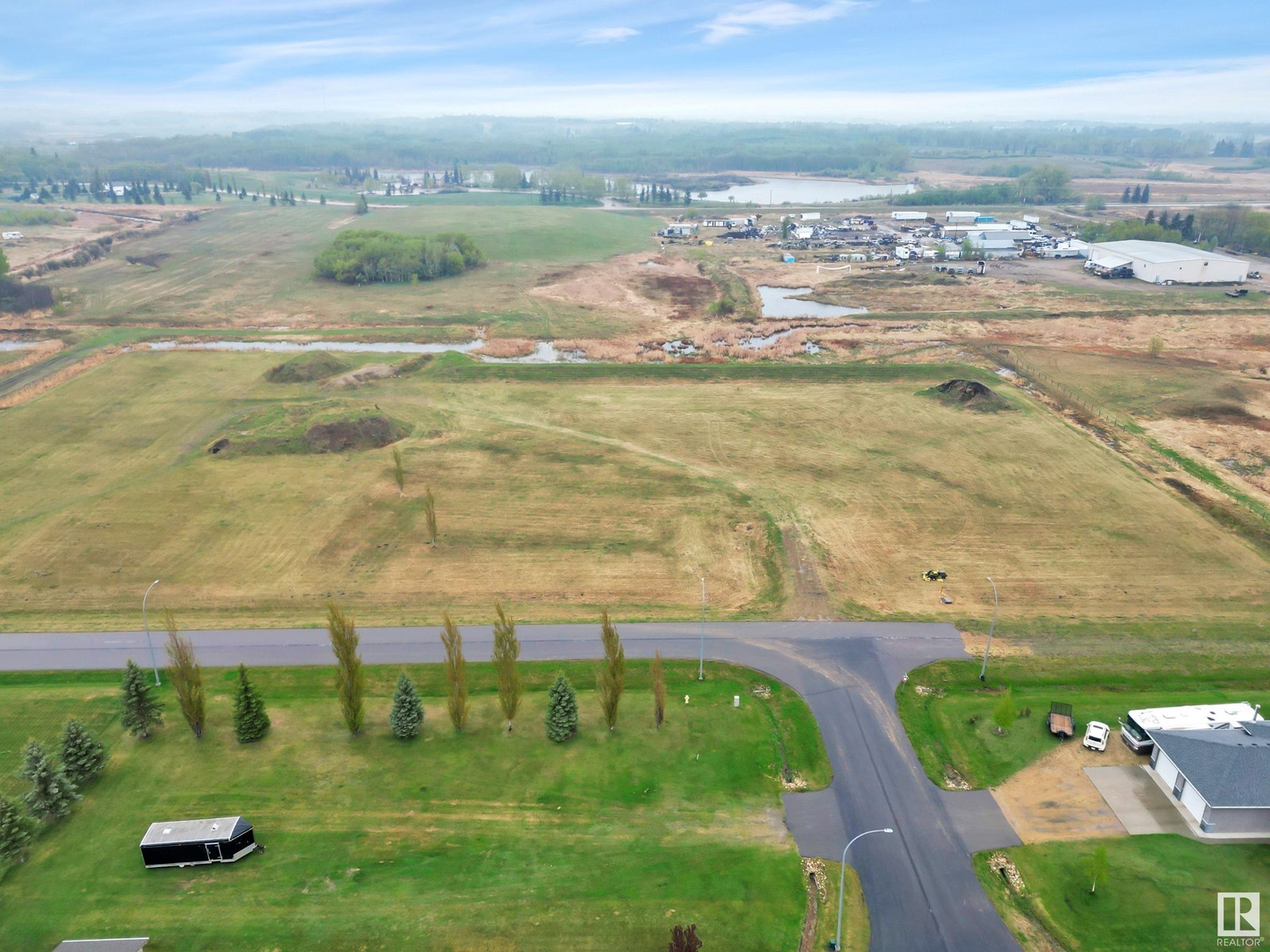 Photo 8 of 4901 62 St, Wetaskiwin AB
