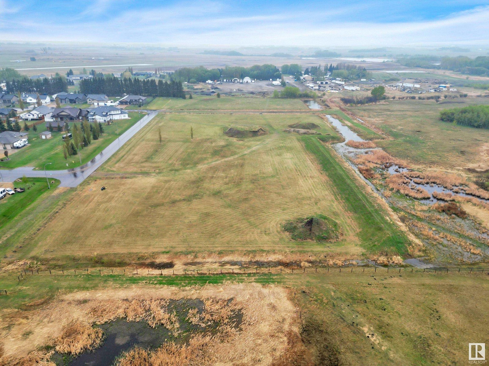 Photo 5 of 4901 62 St, Wetaskiwin AB