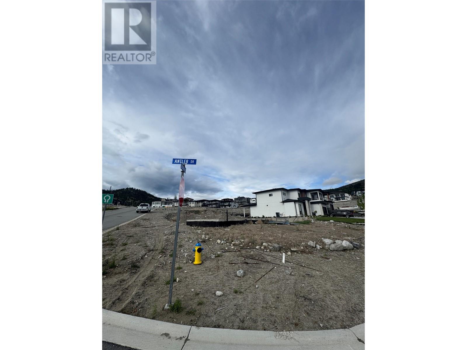  1129 antler Drive, Penticton