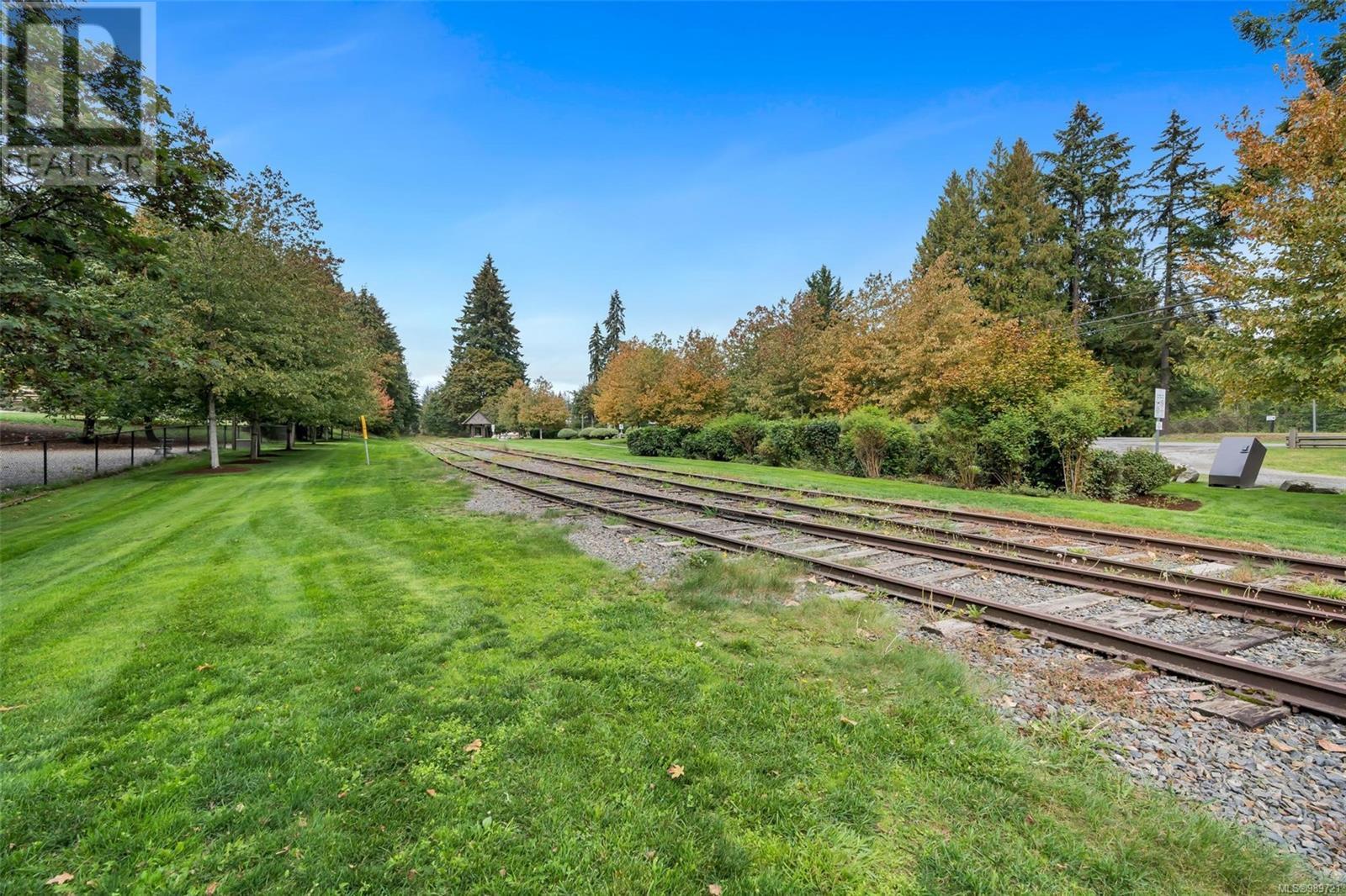  3595 Garland Avenue, Cobble Hill