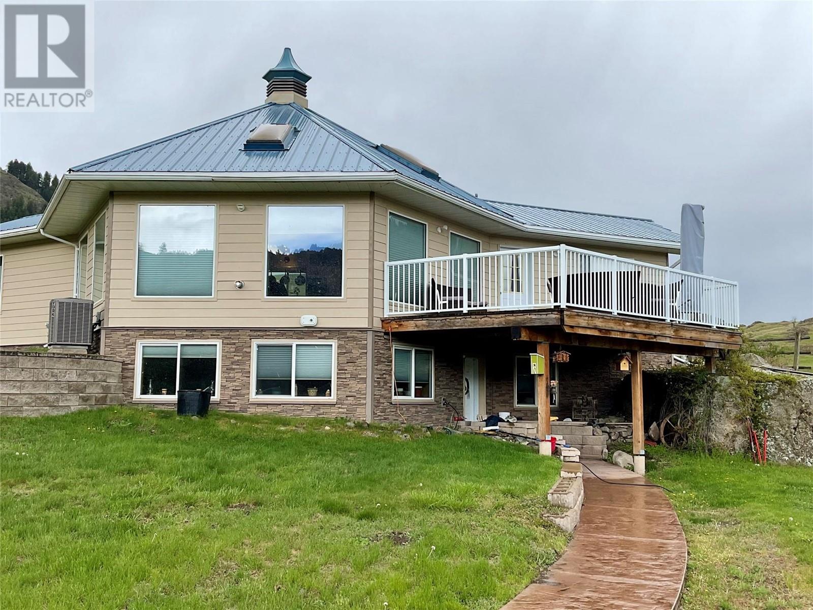 1290 Ingram Mountain Road, Midway