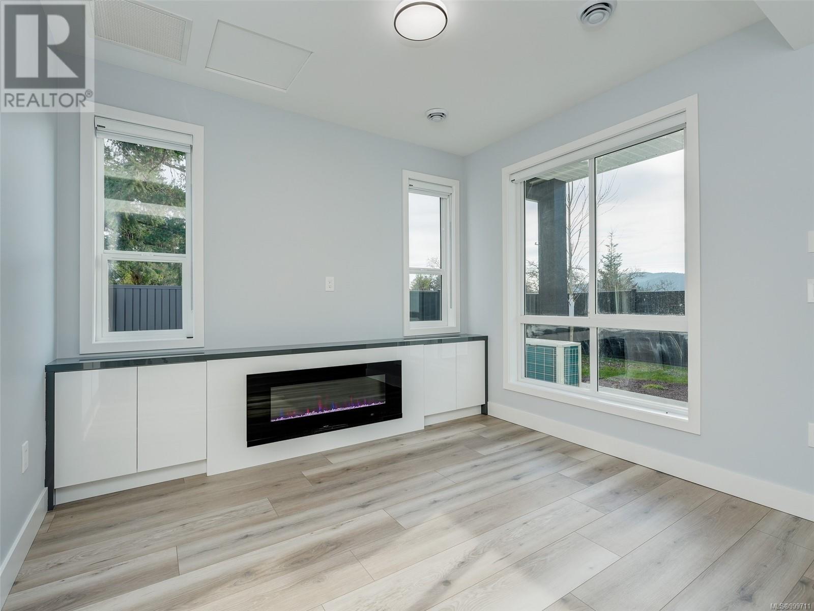 5 1171 Stelly's Cross Road, Central Saanich