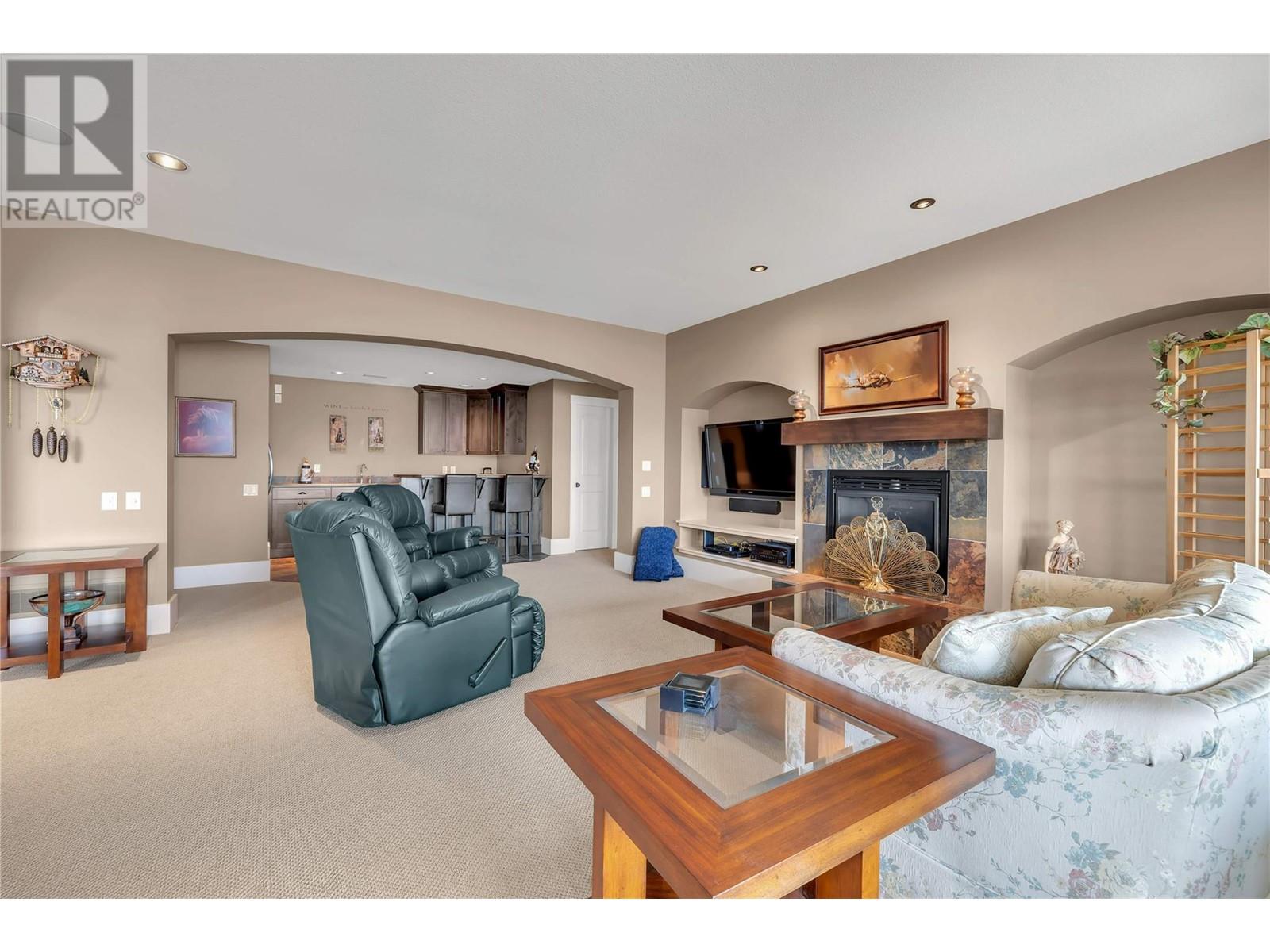  1487 Pinot Gris Drive, West Kelowna