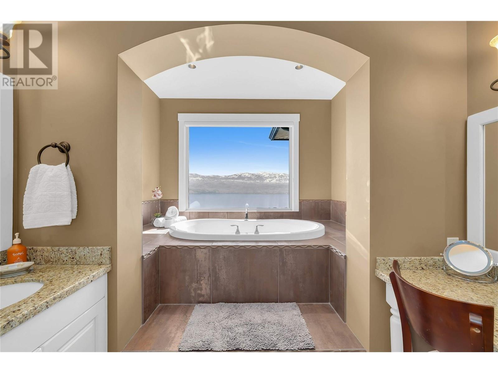  1487 Pinot Gris Drive, West Kelowna