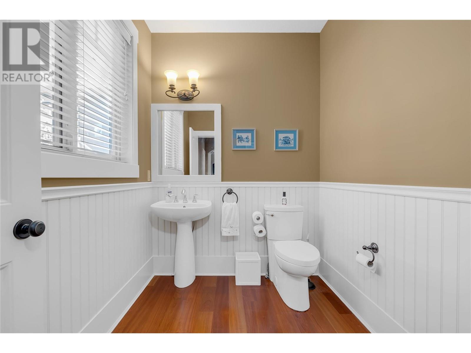 1487 Pinot Gris Drive, West Kelowna