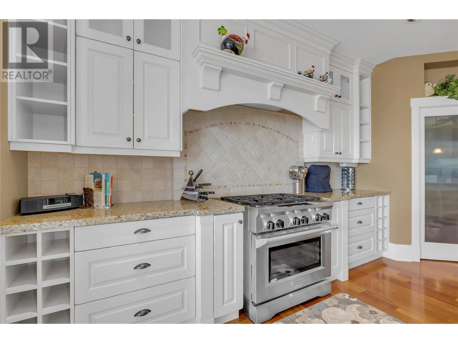  1487 Pinot Gris Drive, West Kelowna