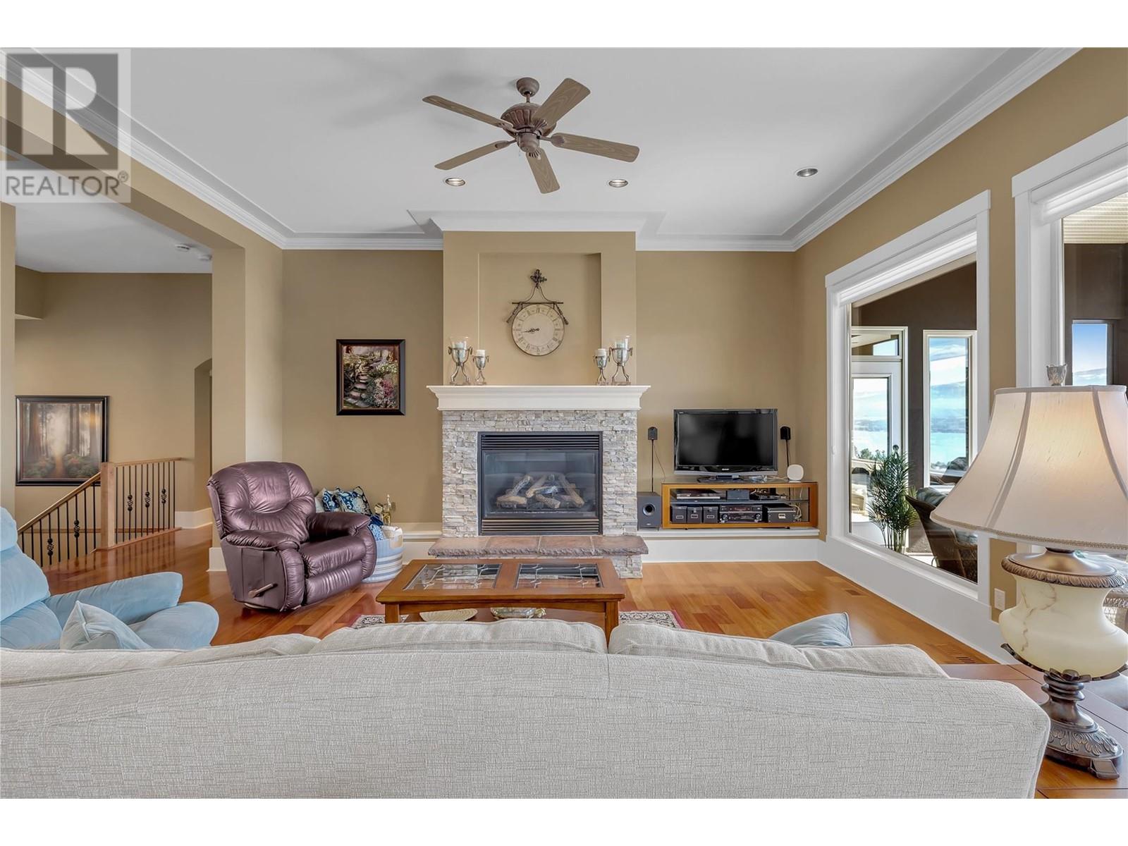  1487 Pinot Gris Drive, West Kelowna