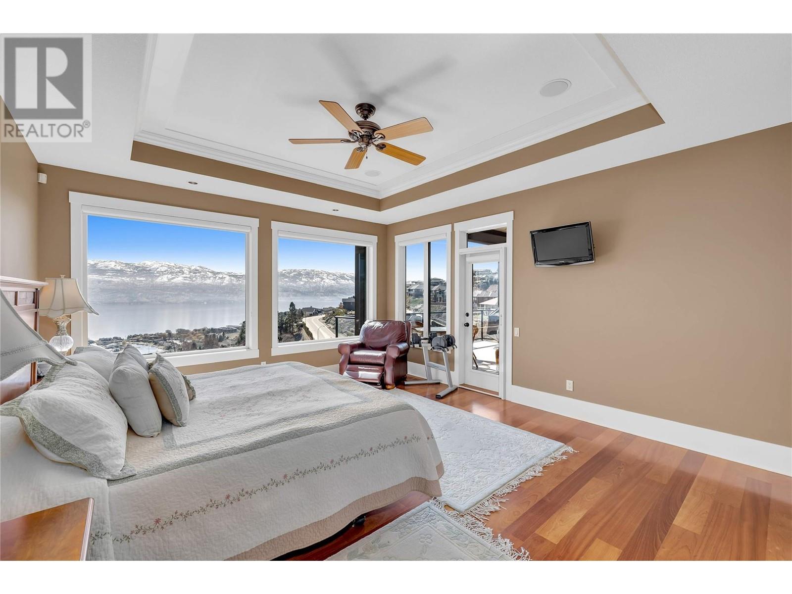  1487 Pinot Gris Drive, West Kelowna