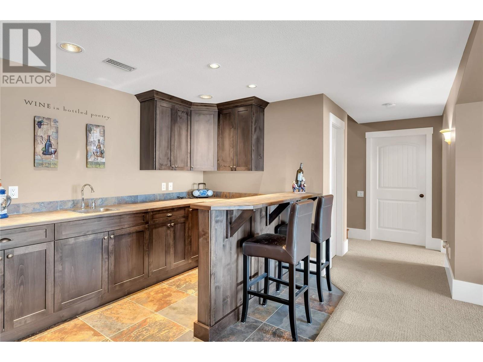  1487 Pinot Gris Drive, West Kelowna