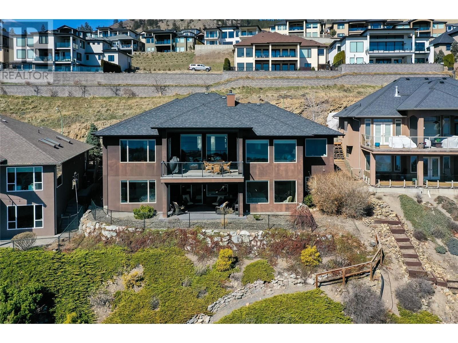  1487 Pinot Gris Drive, West Kelowna