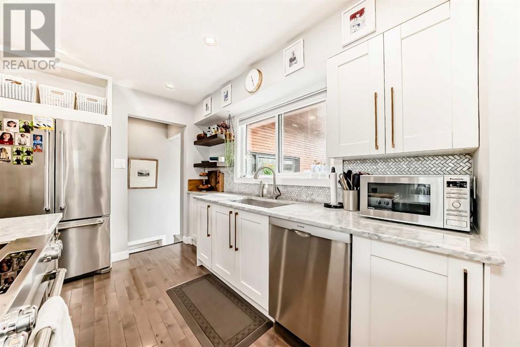 Single Family House Bungalow for Sale in  Kentish Drive SW Kingsland Calgary 