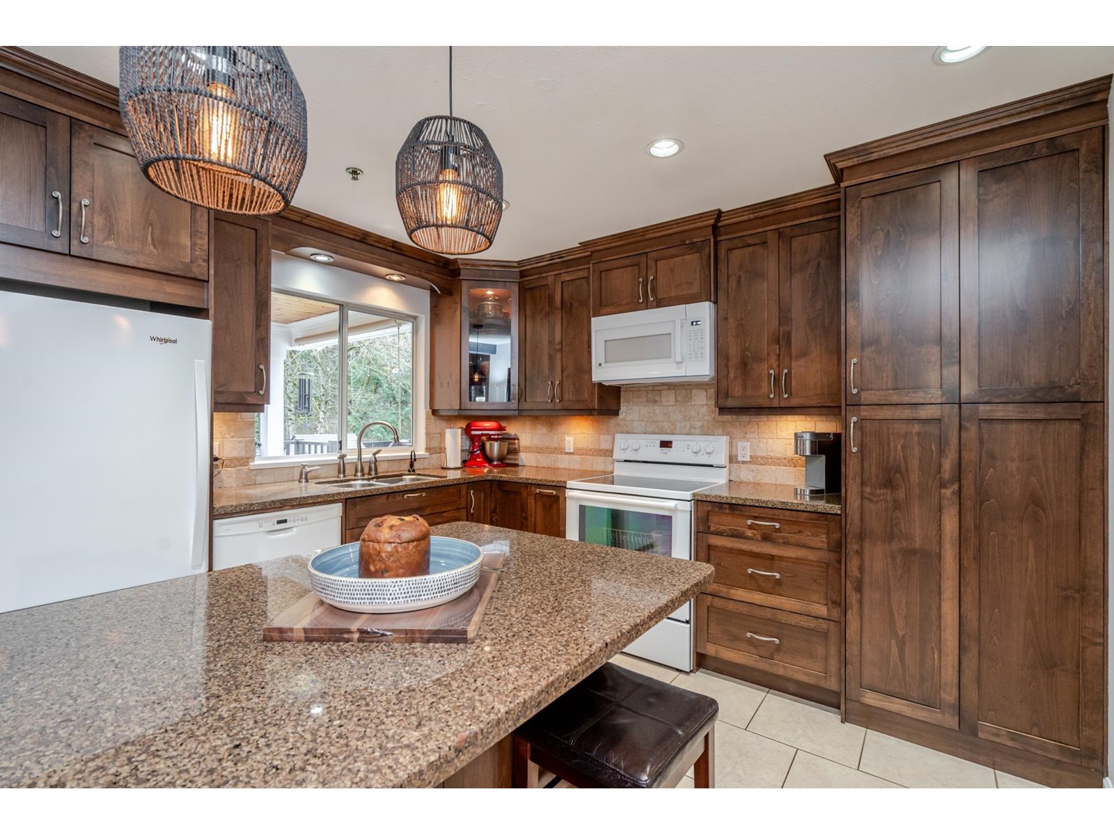 14756 WELLINGTON DRIVE, Surrey real estate listing R3001126