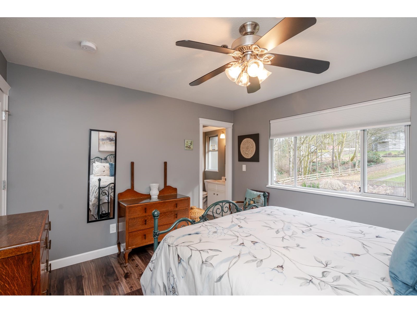 14756 WELLINGTON DRIVE, Surrey real estate listing R3001126