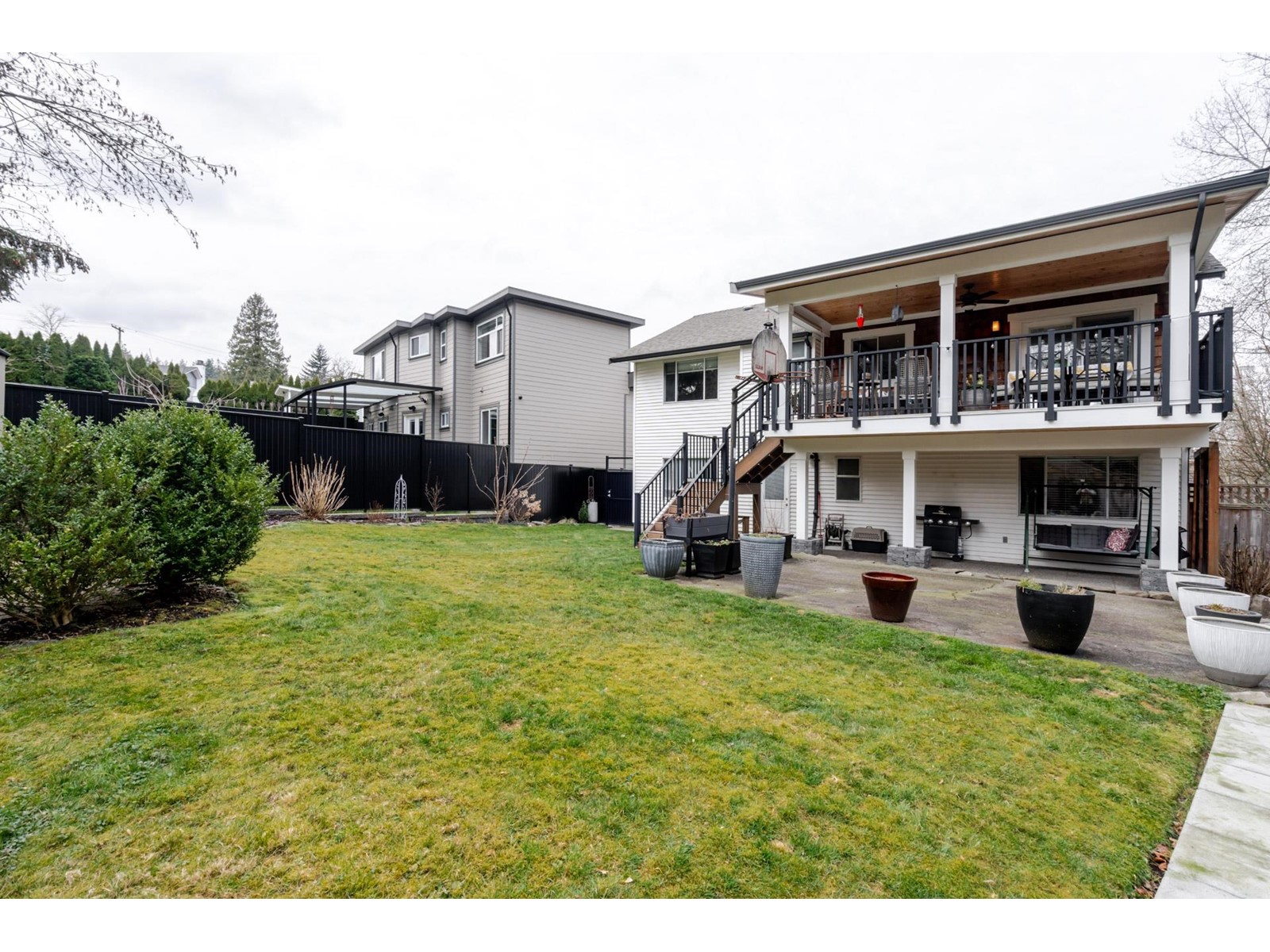 14756 WELLINGTON DRIVE, Surrey real estate listing R3001126