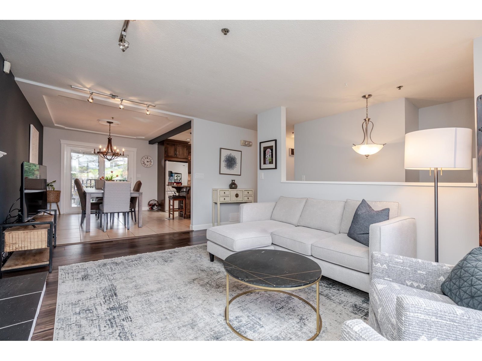 14756 WELLINGTON DRIVE, Surrey real estate listing R3001126