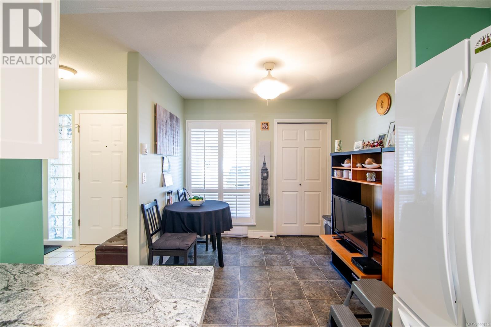 20 310 Pym St N, Parksville real estate listing 999710