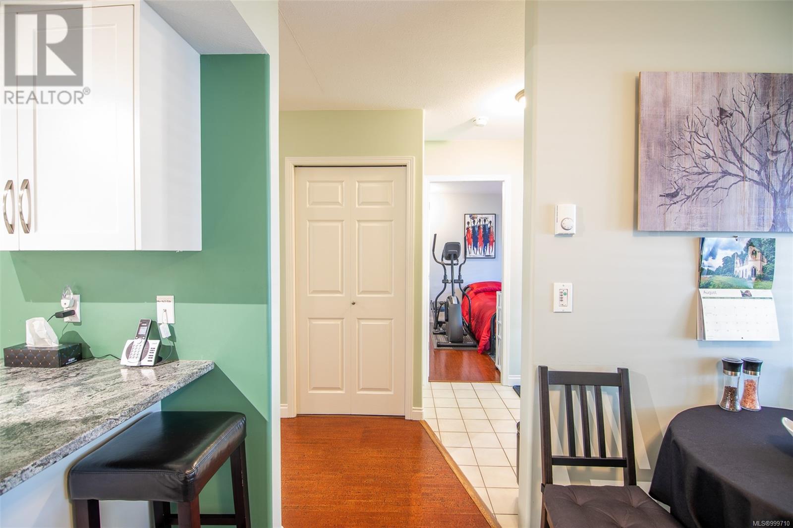 20 310 Pym St N, Parksville real estate listing 999710