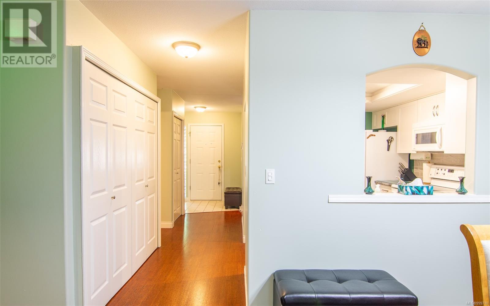 20 310 Pym St N, Parksville real estate listing 999710