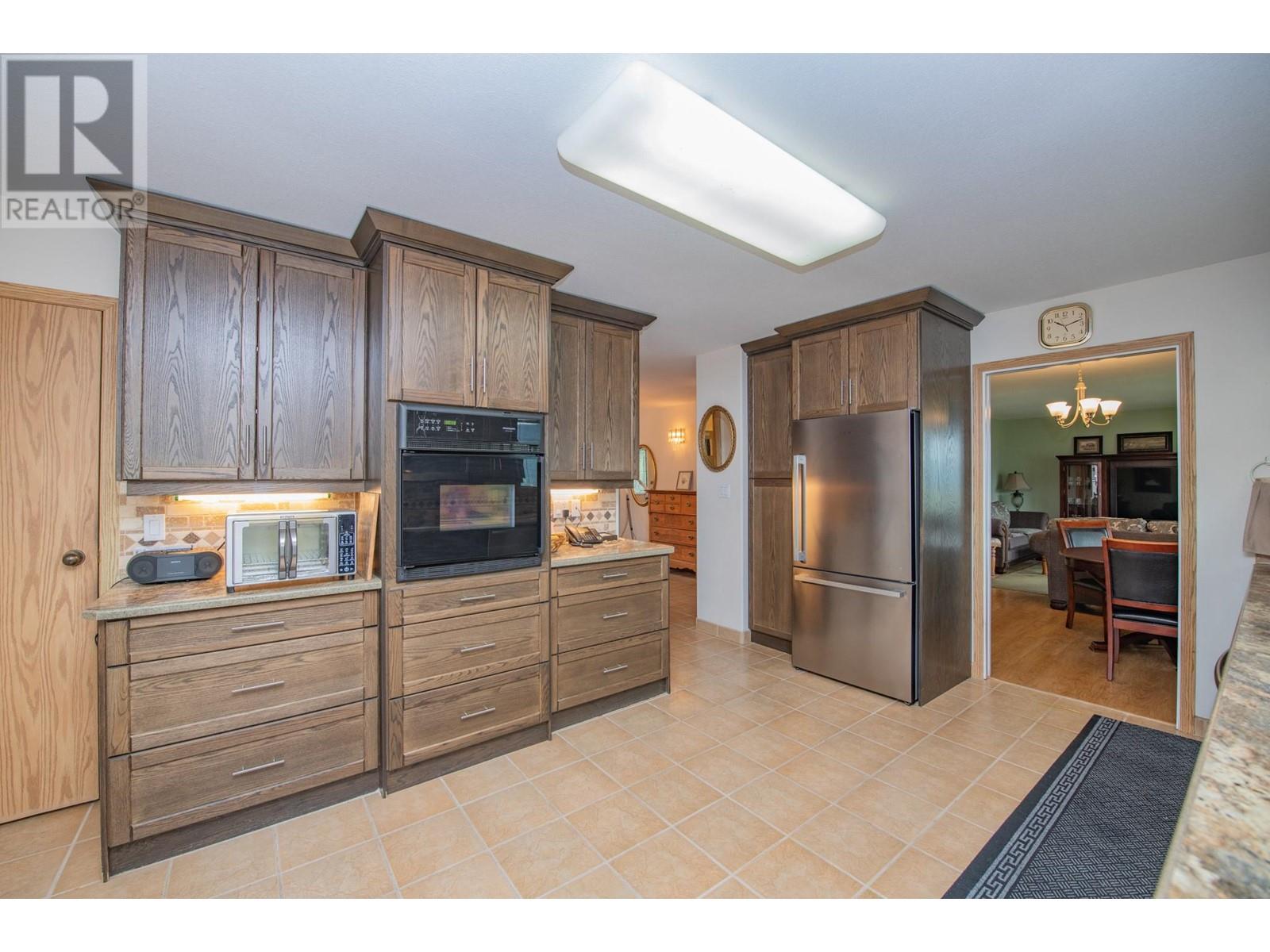  1200 Lawes Street, Enderby