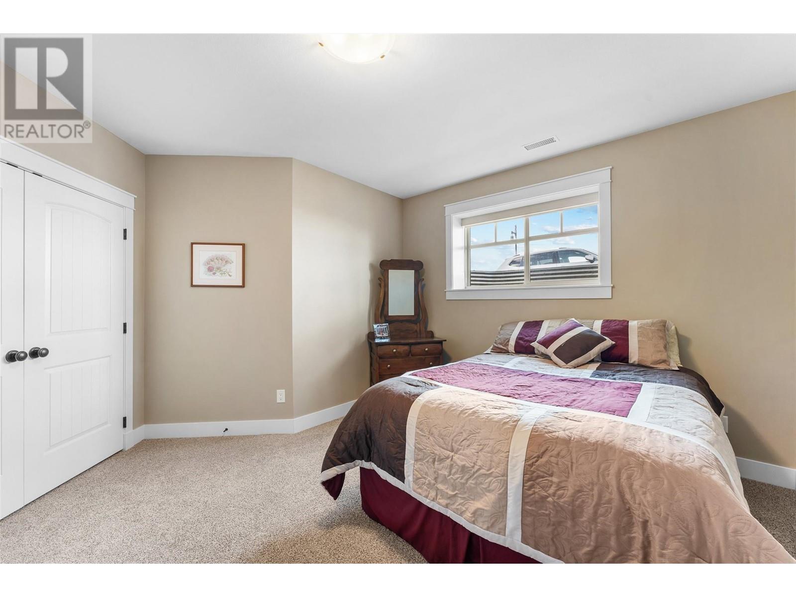  5090 Twinflower Crescent, Kelowna